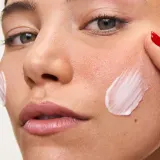 First Aid Beauty Ultra Repair Cream крем интенсивно увлажняющий для лица и тела — фото 1
