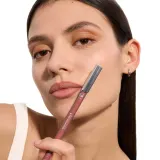 YSL Lovenude Kiss Shaper моделирующий контурный карандаш для губ с матовым эффектом блюр, 1.2 г, оттенок 105 Burnt Honey — фото 5