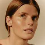 Sisley L'ORCHIDEE Highlighter хайлайтер для лица пудрово-гелевый перламутровый, 12 г — фото 3