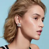 Chanel HYDRA BEAUTY MICRO GEL CREME сменный блок увлажняющий гель-крем для лица 50 г — фото 2