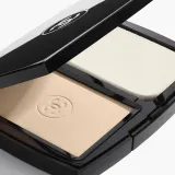 Chanel ULTRA LE TEINT Компактная тональная основа 13 г, оттенок BR22 — фото 2