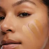 Rem Beauty Sweetener тональный крем с гиалуроновой кислотой и ниацинамидом, оттенок medium 5n — фото 4