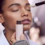 Westman Atelier Vital Skin тональное средство и консилер в стике 9 г, оттенок Atelier IX — фото 3