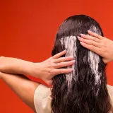 FABLE AND MANE Hydrating Hair Mask маска для волос увлажняющая с бананом и маслом ши, для сухих и ломких волос, кокос и банан, 237 мл Fable & Mane Hydrating Hair Mask — фото 3