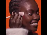 Fenty Beauty Shake N Play Румяна жидкие с губкой-аппликатором 9 мл, оттенок Bow'peep — фото 6