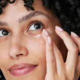Clinique All About Eyes Крем-гель для кожи вокруг глаз 15 мл — фото 1