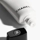 Chanel CC Cream SPF 50 Крем корректирующий для лица, оттенок 50 Beige, 30 мл — фото 2