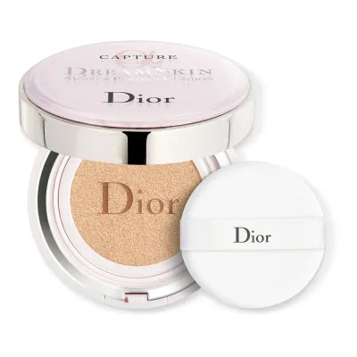 DIOR Capture Dreamskin Moist and Perfect Cushion тональный кушон SPF 50 PA+++