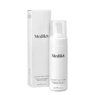 Пенка для умывания Medik8 Clarifying Foam очищающая с AHA и BHA кислотами, для проблемной кожи, 150 мл