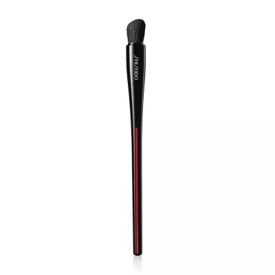 Кисть для макияжа глаз Shiseido Naname Fude Multi Eye Brush скошенная многофункциональная