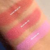 Румяна для лица компактные Dessi Cosmetics VELVET BLUSH 01 с шёлковой пудрой, растушёвываются — фото 3