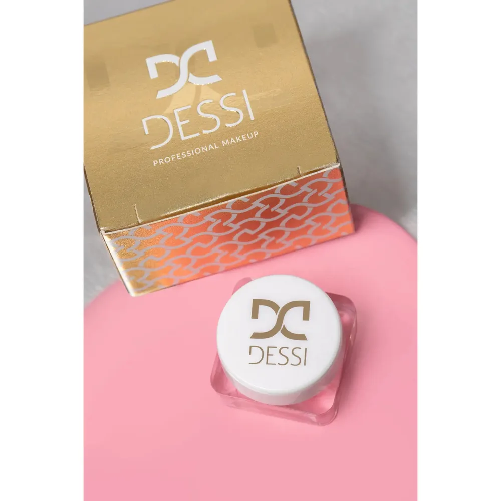 Гелевый лайнер для глаз Dessi Cosmetics Lollypop 07, яркая графика и цветной макияж глаз