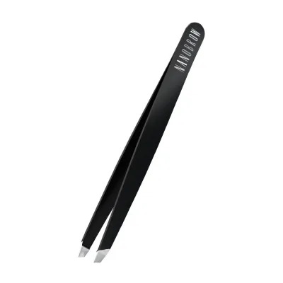 Пинцет для бровей Nanobrow Tweezers скошенный, нержавеющая сталь, сатиновое покрытие