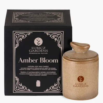 Свеча ароматическая Lubicz Gardens Amber Bloom круглая, соевый воск, ирис, фрезия и амбра, около 25 часов, 135 г