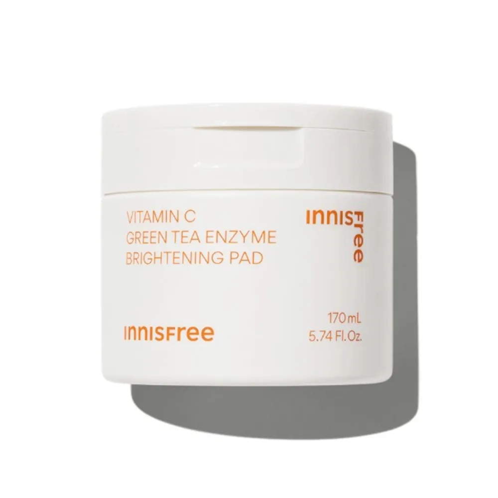 Патчи для лица innisfree Vitamin C Green Tea Brightening Pad тонизирующие с витамином C, для ровного тона, 60 шт