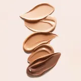 Тональный крем KIKO Milano Love Fusion 24H Moisture Radiant Foundation увлажняющий, сияющий финиш, 5WR Warm Rose, 30 мл — фото 5