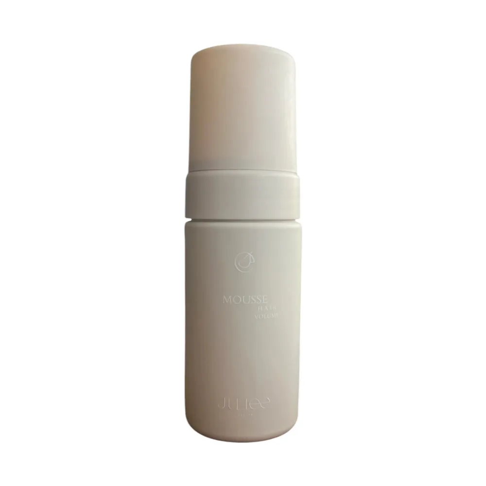 Пенка для укладки волос Juliee Beauty Hair Volume легкая с эффектом объема, 100 мл