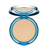 Пудра-основа компактная ARTDECO Sun Protection Powder Foundation SPF50 матирующая, защита UVA и UVB, оттенок 95 Golden Beige, 9.5 г — фото 1