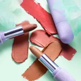 Помада для губ KIKO Milano Dreamphoria Shapechanger Satin Lipstick сатиновая, насыщенный цвет, оттенок 05 Moody Mauve, 3,5 г — фото 3