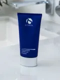 Очищающий гель-скраб для лица IS CLINICAL Cleansing Complex Polish, 120 мл — фото 4