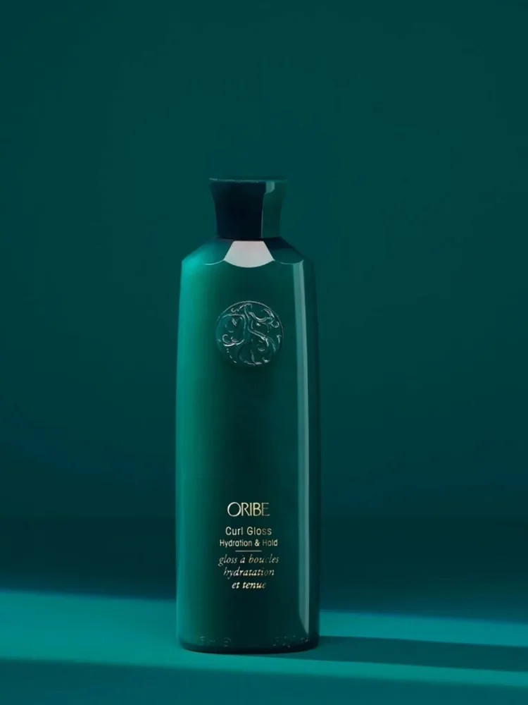 Легкий флюид для блеска и четкости локонов Oribe Moisture & Control Curl Gloss, 175 мл