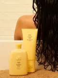 Укрепляющий шампунь для хрупких и ломких волос (тревел-формат) Oribe Hair Alchemy Resilience, 75 мл — фото 4