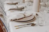 Villeroy & Boch Тарелка обеденная NewMoon 27 см бежевая — фото 8