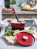 KitchenAid Чугунная кастрюля 26 см 5,2 л красная — фото 5