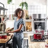 KitchenAid Кастрюля эмалированная 20 см 2,4 л с крышкой Empire Red — фото 3