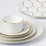 Wedgwood Тарелка Gio Gold 23 см восьмиугольная белая — фото 4