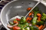 GreenPan Сковорода Вок: Wok Apex 28 см керамическое покрытие в форме медового сота — фото 4